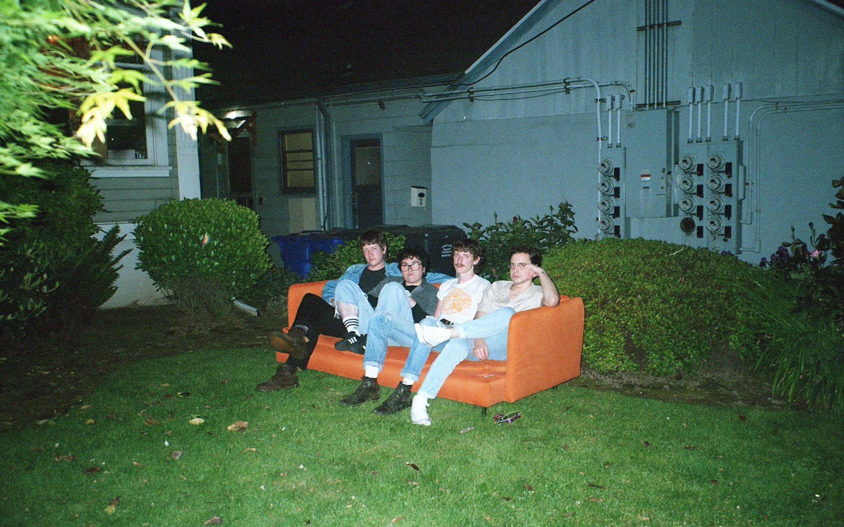 Alien Boy Indie Rock, 90s Alt Rock, Alt Rock, Emo, Grungegaze, Guitar Pop artist - artist profile photo